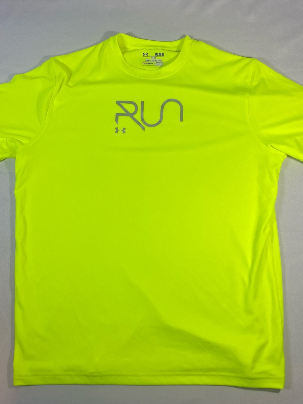 Under Armour Shirt Mens Medium Green Short Sleeve Fitted Heat Gear Running